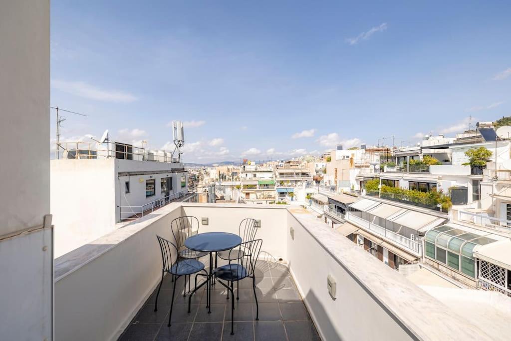 Penthouse In The Heart Of Athens Lägenhet Exteriör bild