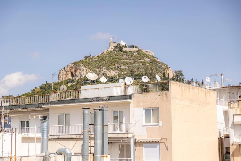 Penthouse In The Heart Of Athens Lägenhet Exteriör bild